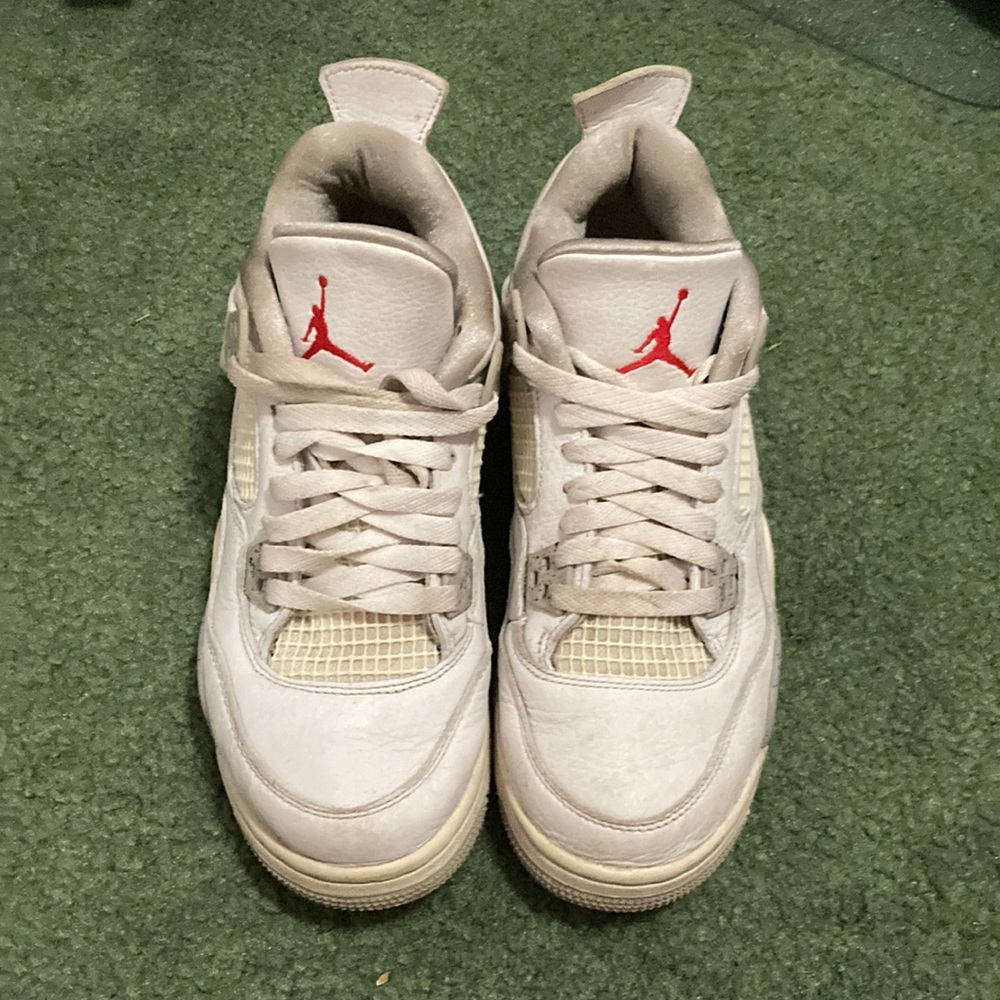 7Y Nike Jordans